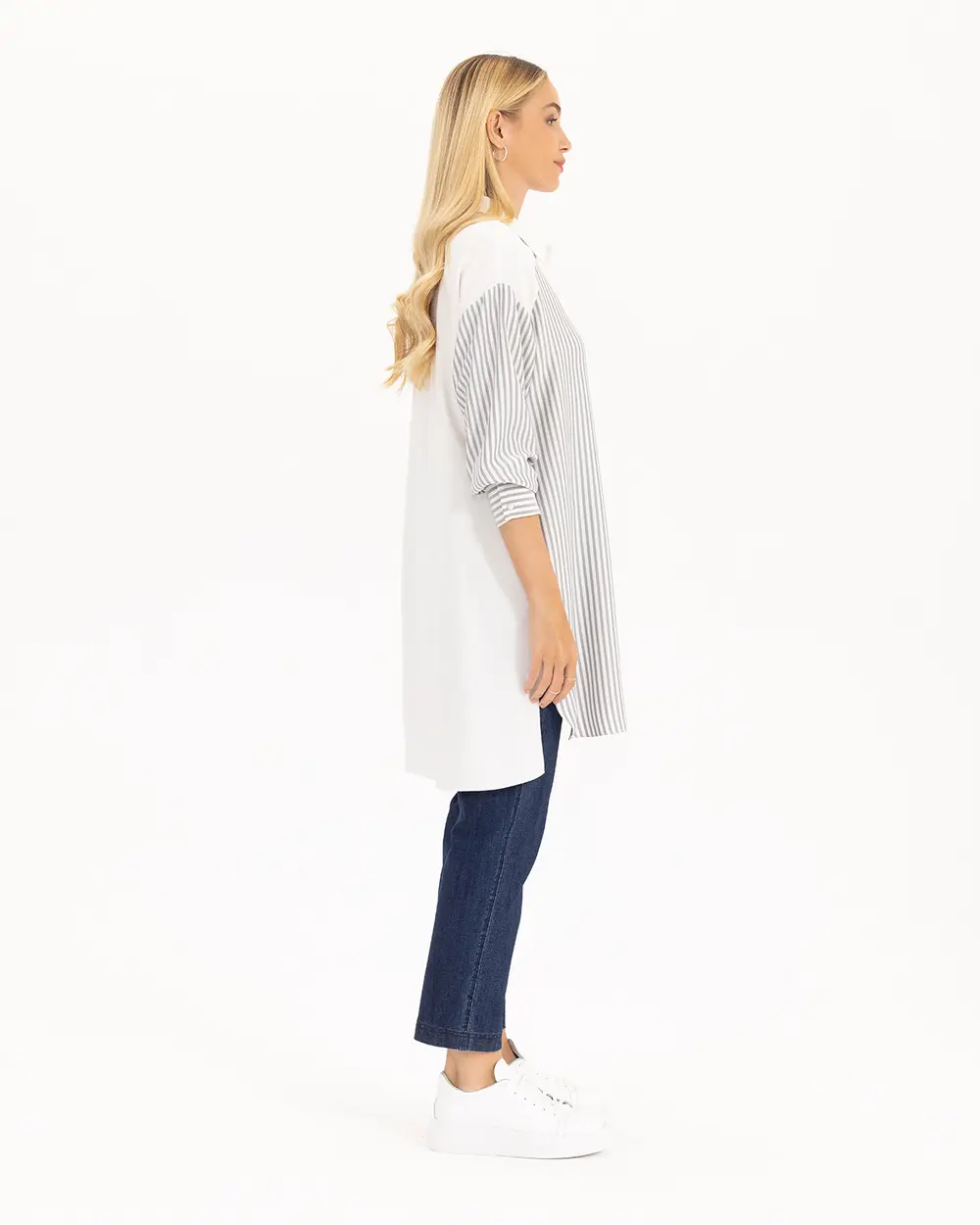  Line Patterned Front Buttoned Tunic
