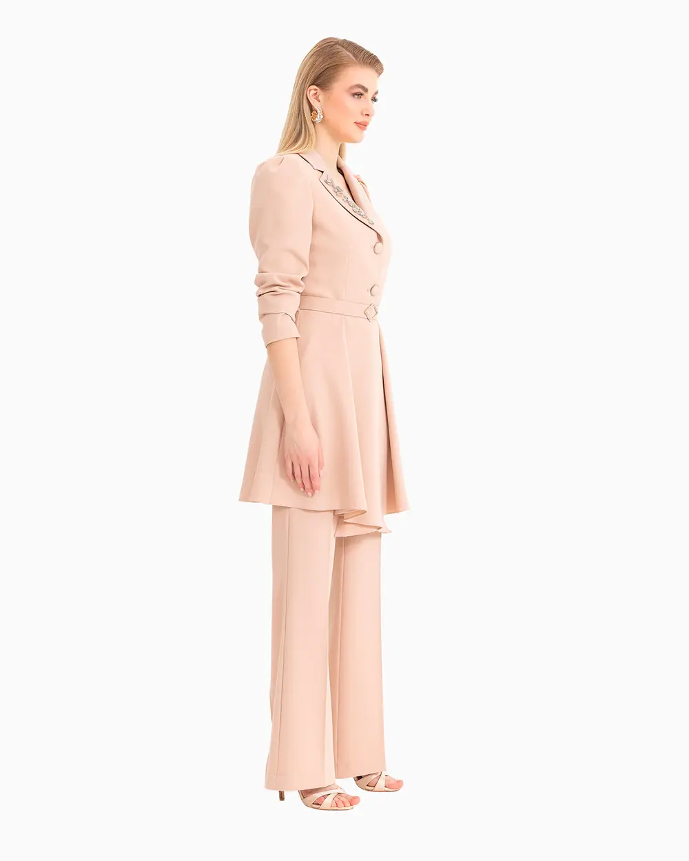 Kemer Detaylı Simli Ceket