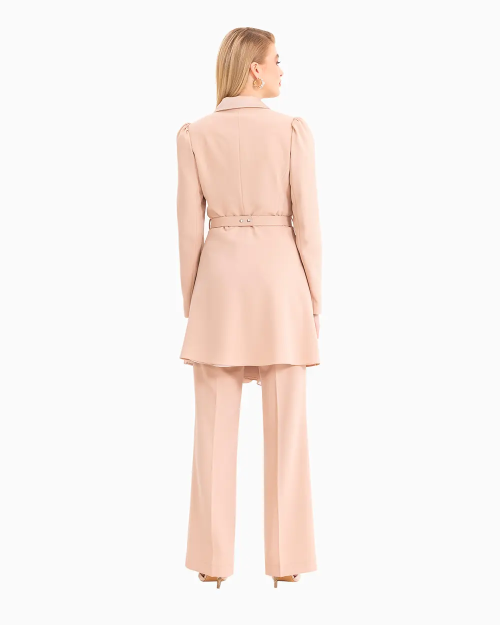 Kemer Detaylı Simli Ceket