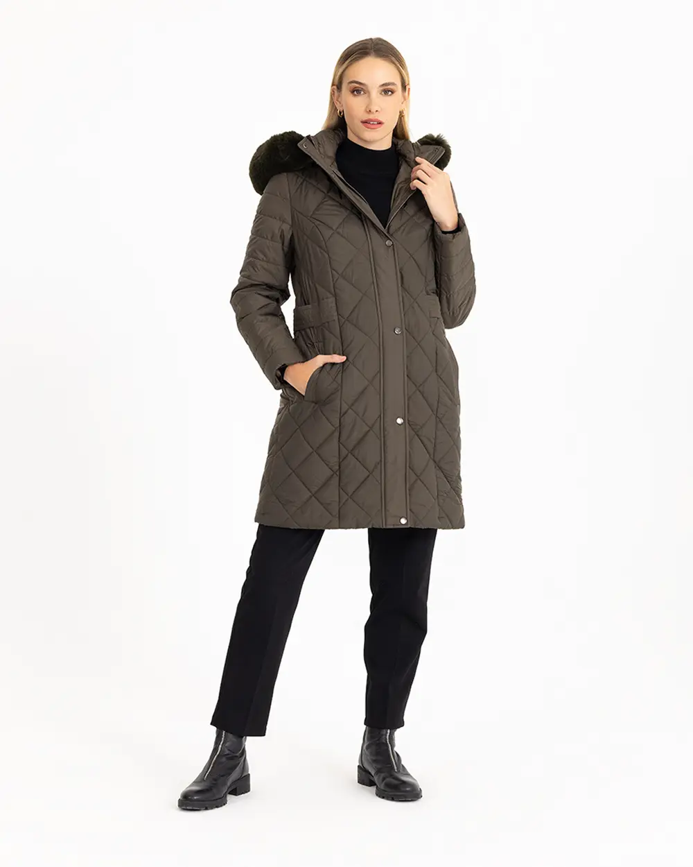 Kapüşonlu Kapitone Şişme Kaban