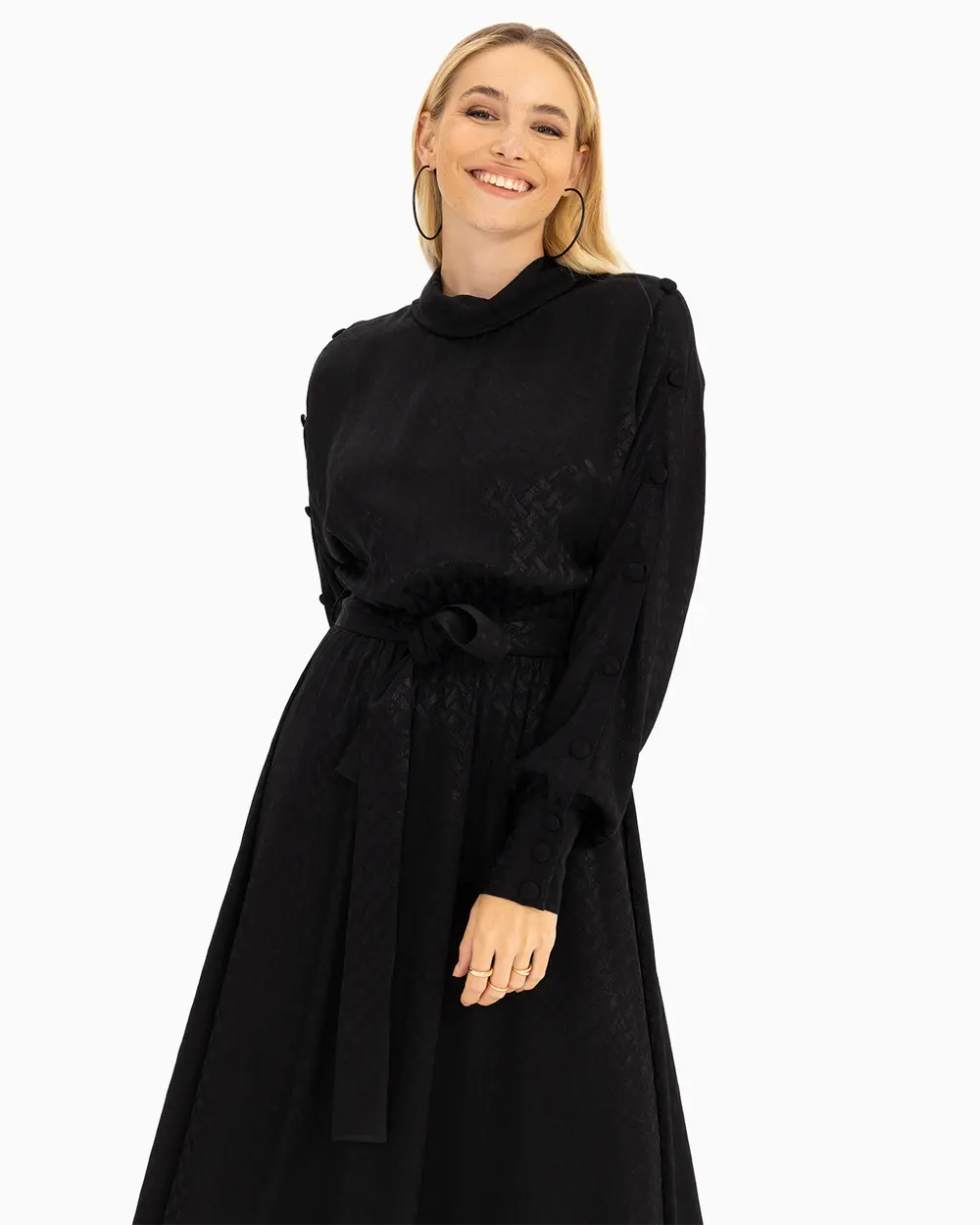 Düğme Detaylı Dik Yaka Elbise