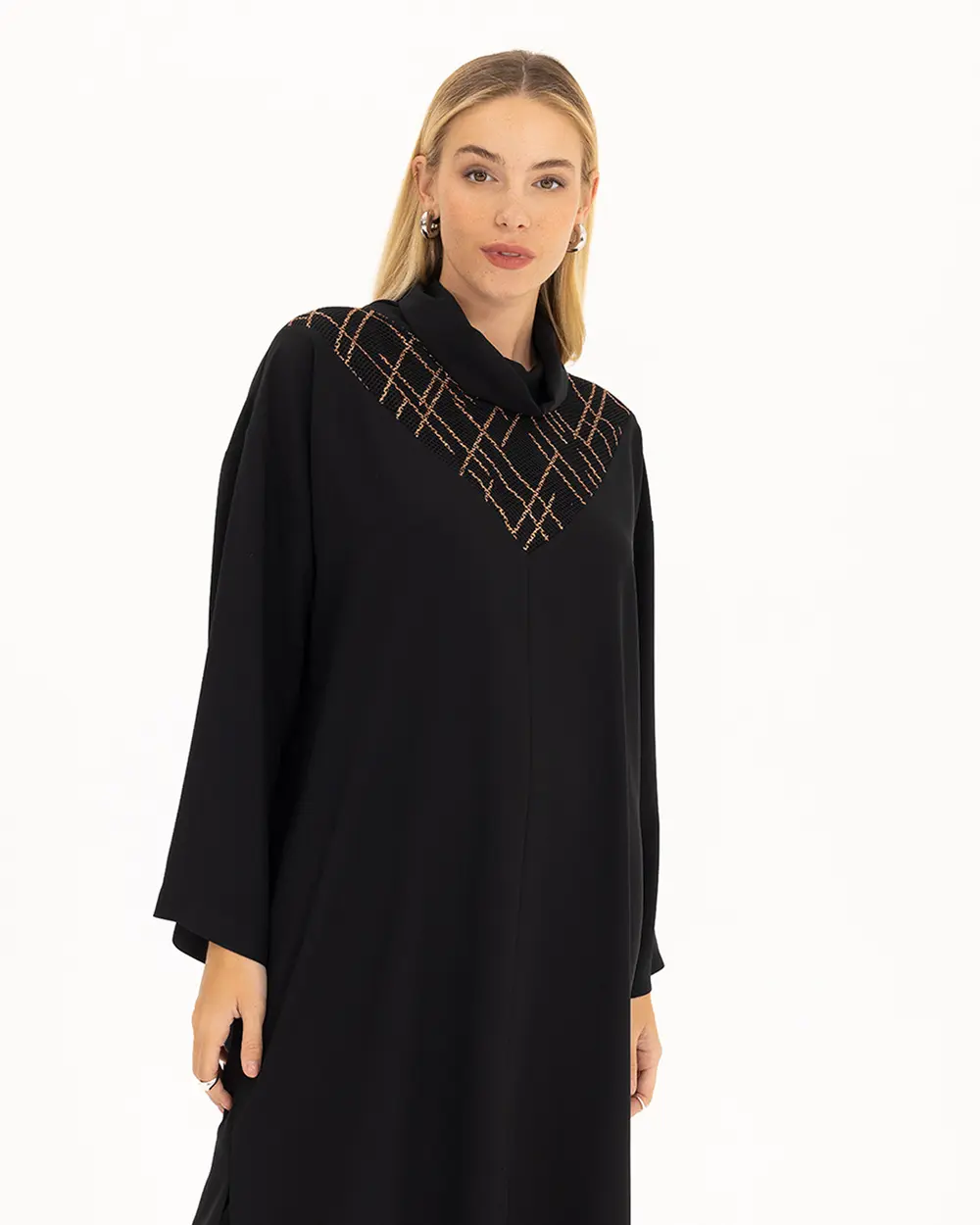 File Detaylı Degaje Yaka Tunik