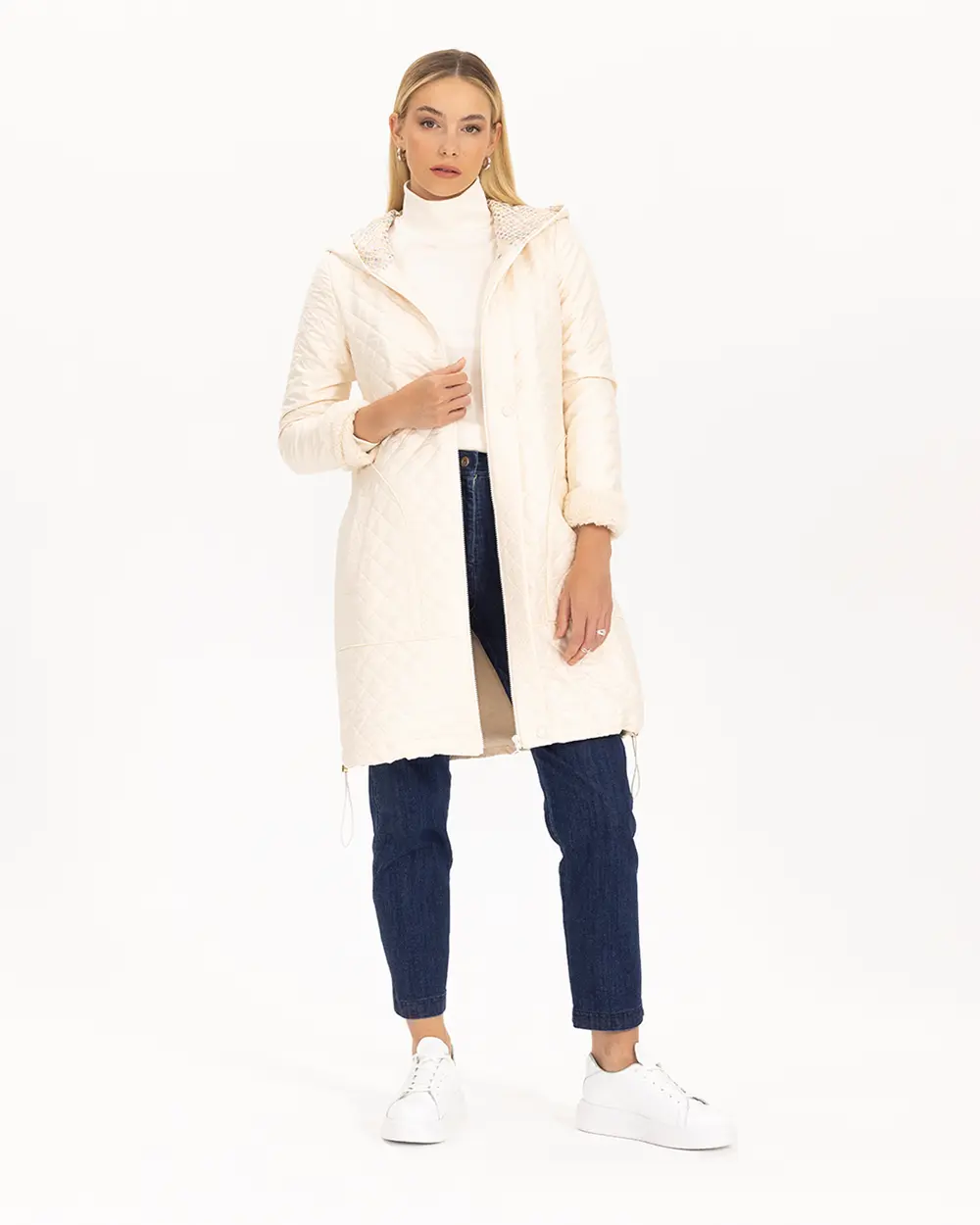 Kapüşon Yaka Kapitone Kap