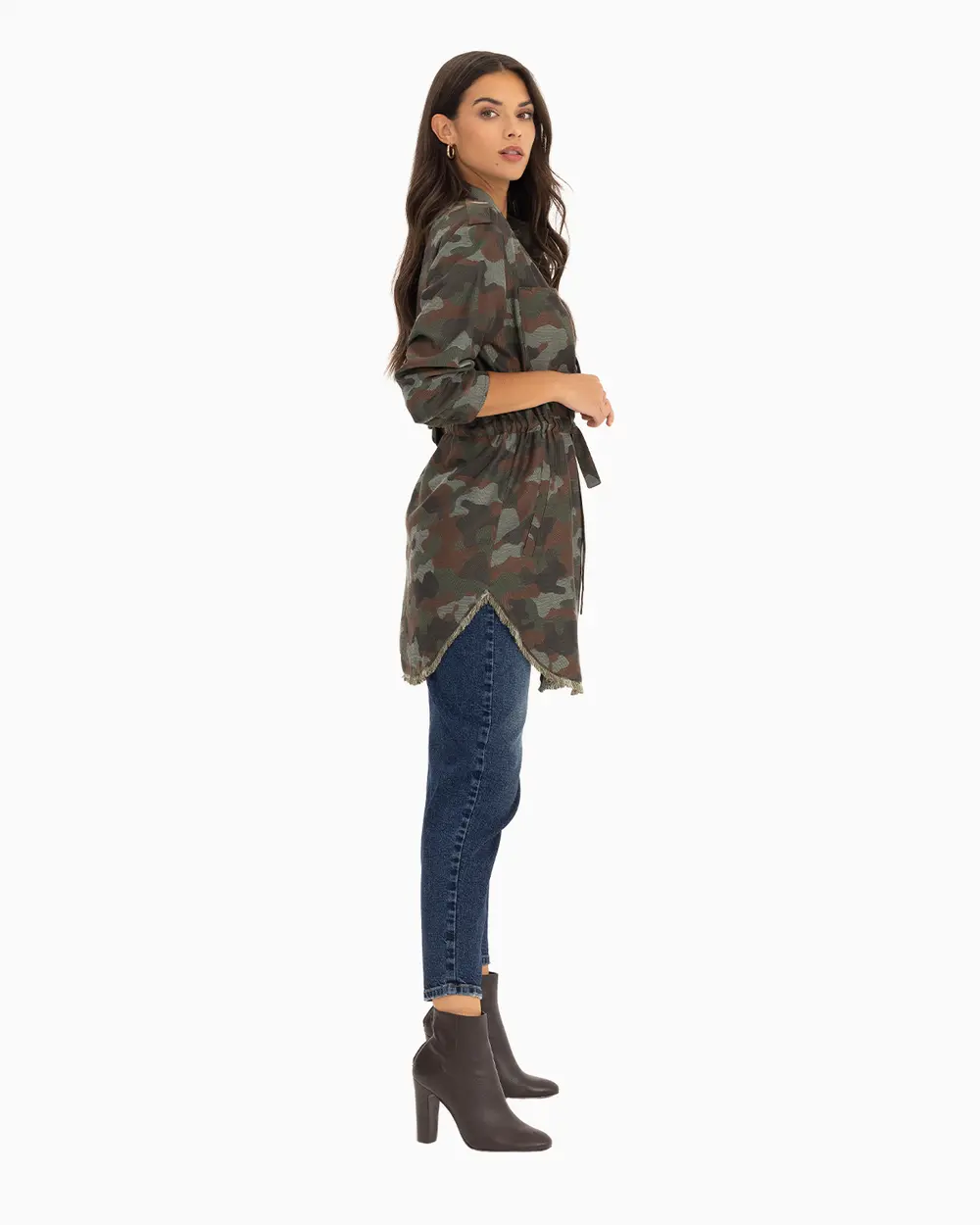 Camouflage Patterned Pocket Detailed Jacket