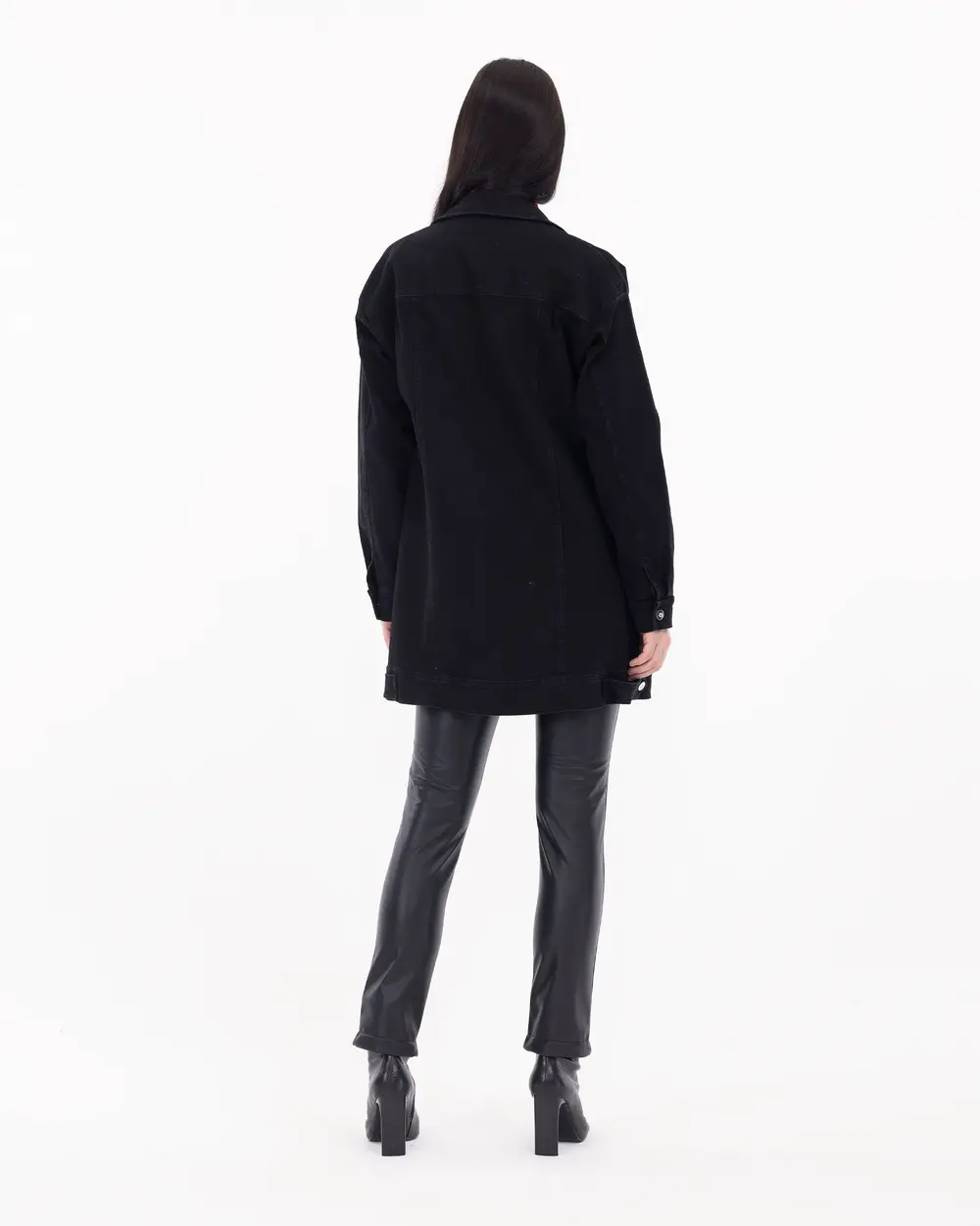 Zincir Detaylı Jean Ceket