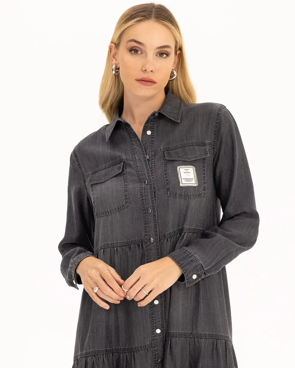 Çıtçıt Düğmeli Arma Detaylı Jean Elbise