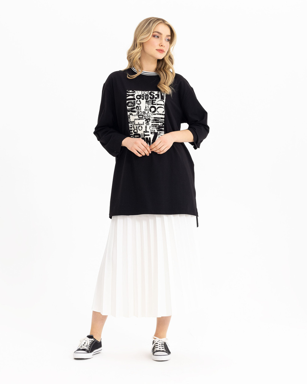 Önü Desenli Uzun Kollu Tişört