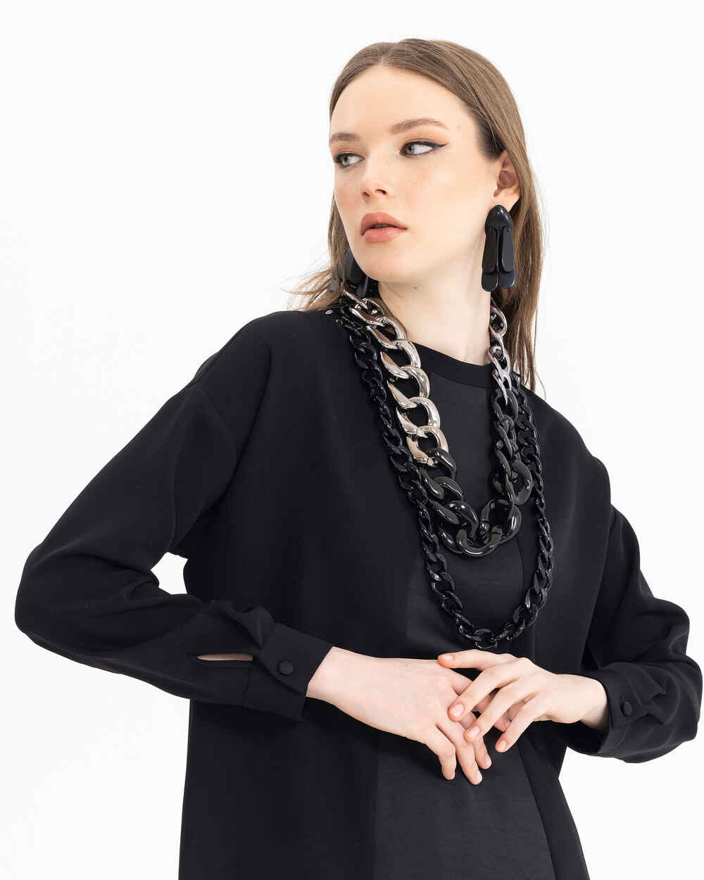 Uzun Kollu Yuvarlak Yakalı Tunik