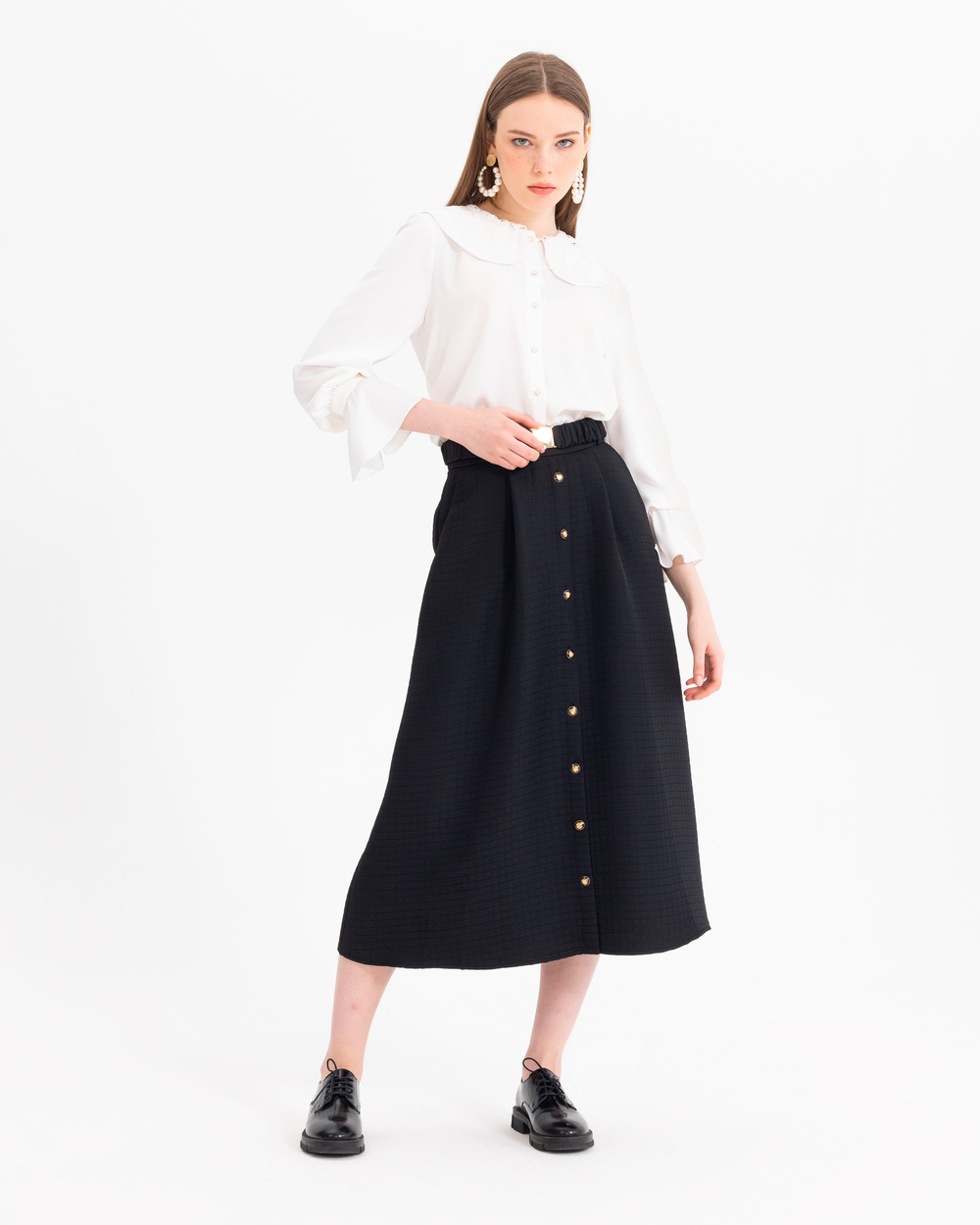 Dantel Detaylı Bebe Yaka Gömlek