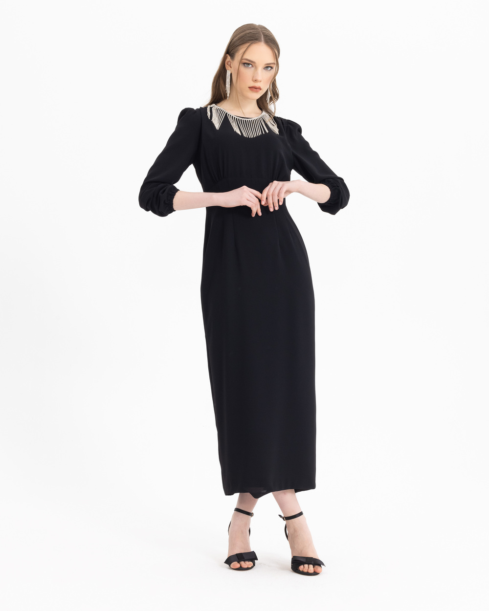  Long Sleeve Round Neck Dress