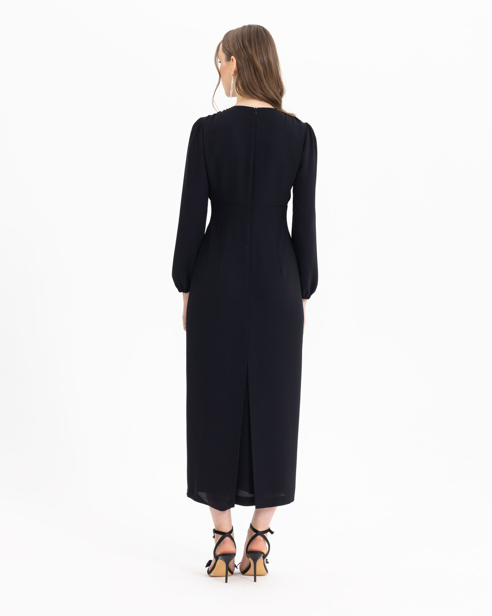  Long Sleeve Round Neck Dress