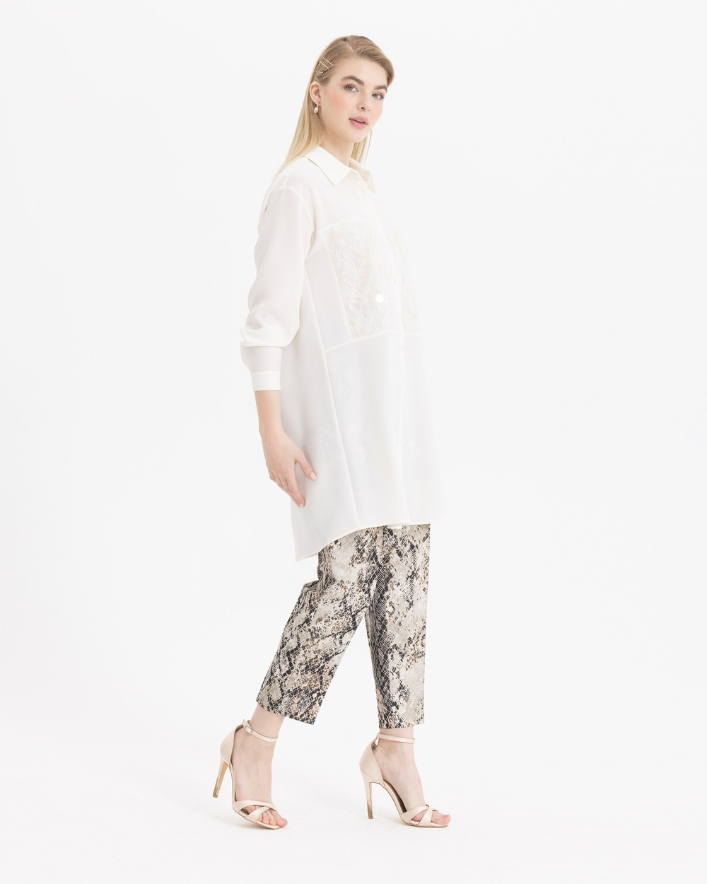 Pul Detaylı Gömlek Tunik