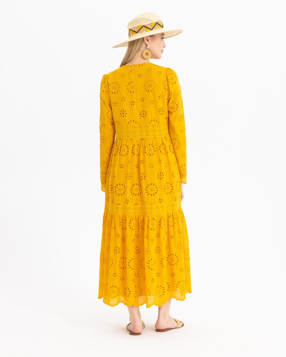  Scalloped Round Neck Dress