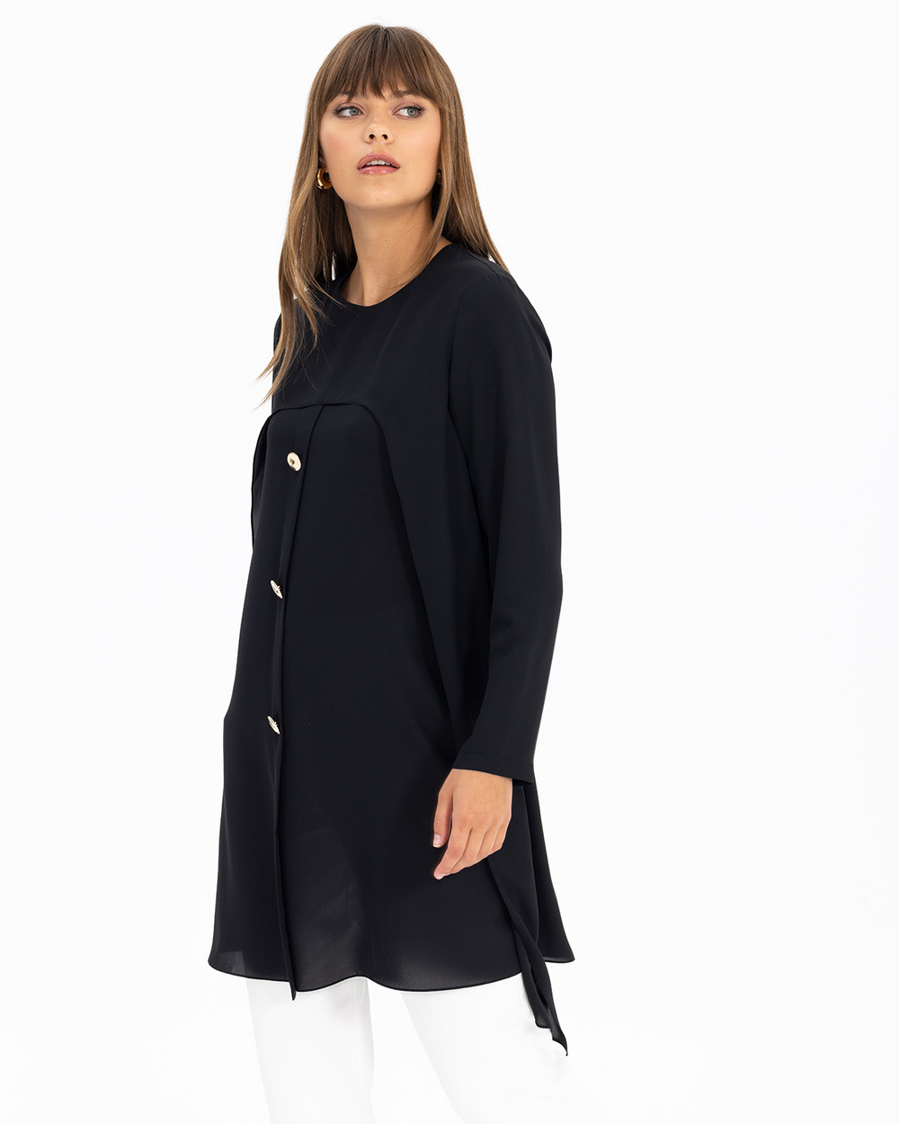  Button Detailed Round Neck Tunic