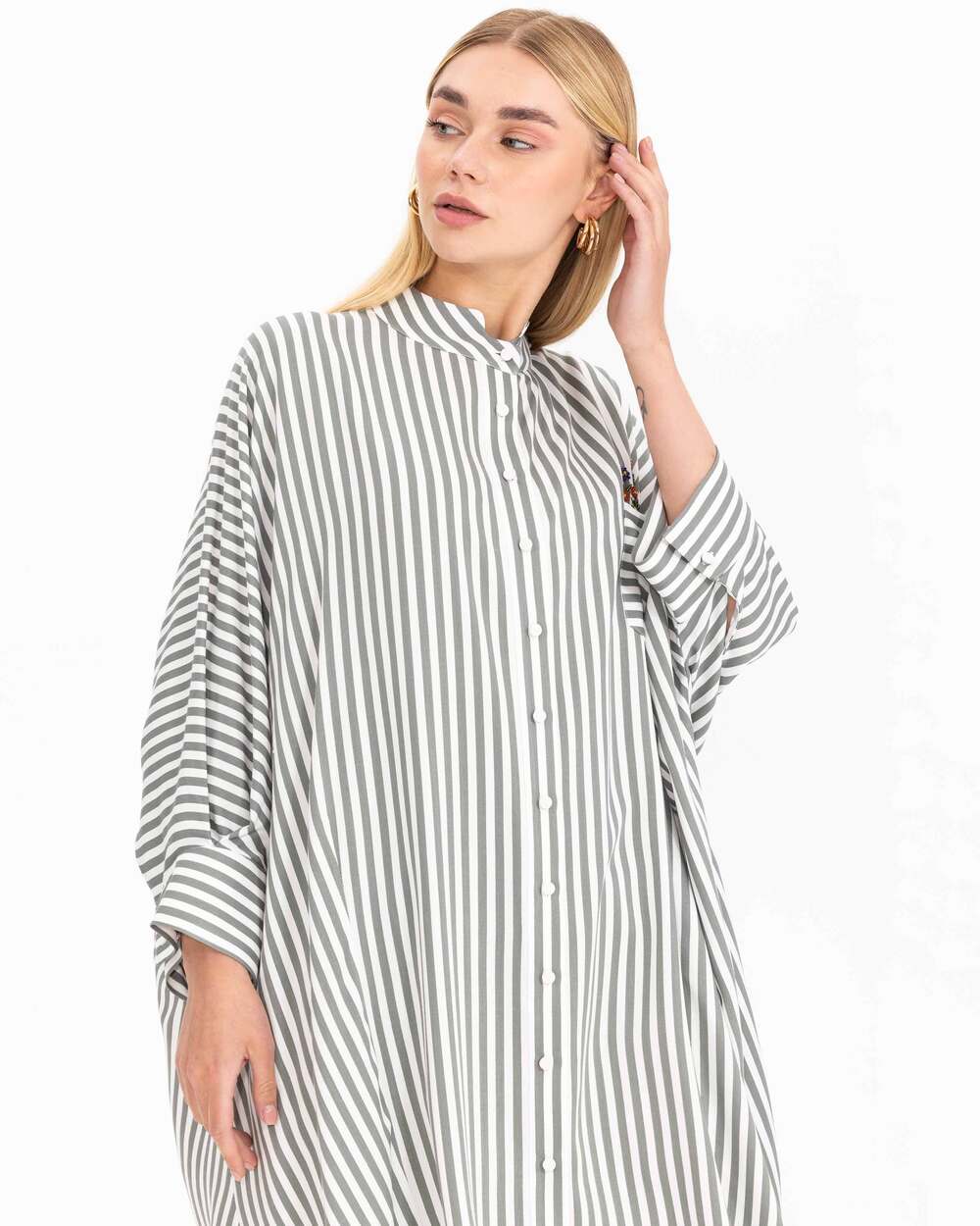 Nakış Detaylı Çizgili Tunik