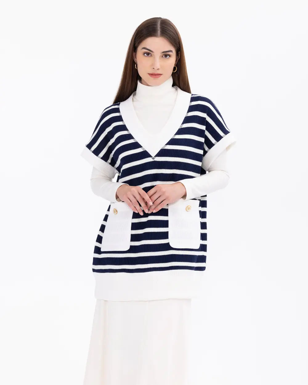 Cep Detaylı V Yakalı Çizgili Örme Süveter