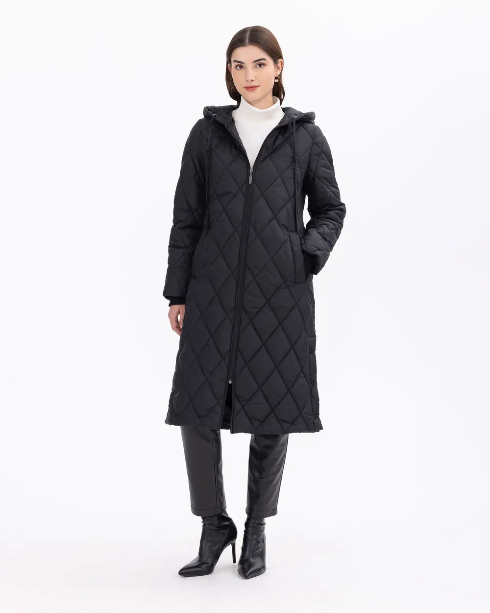 Yanları Düğmeli Kapüşonlu Şişme Kaban