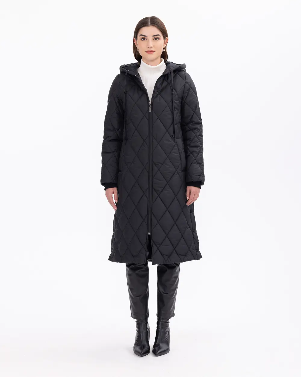 Yanları Düğmeli Kapüşonlu Şişme Kaban