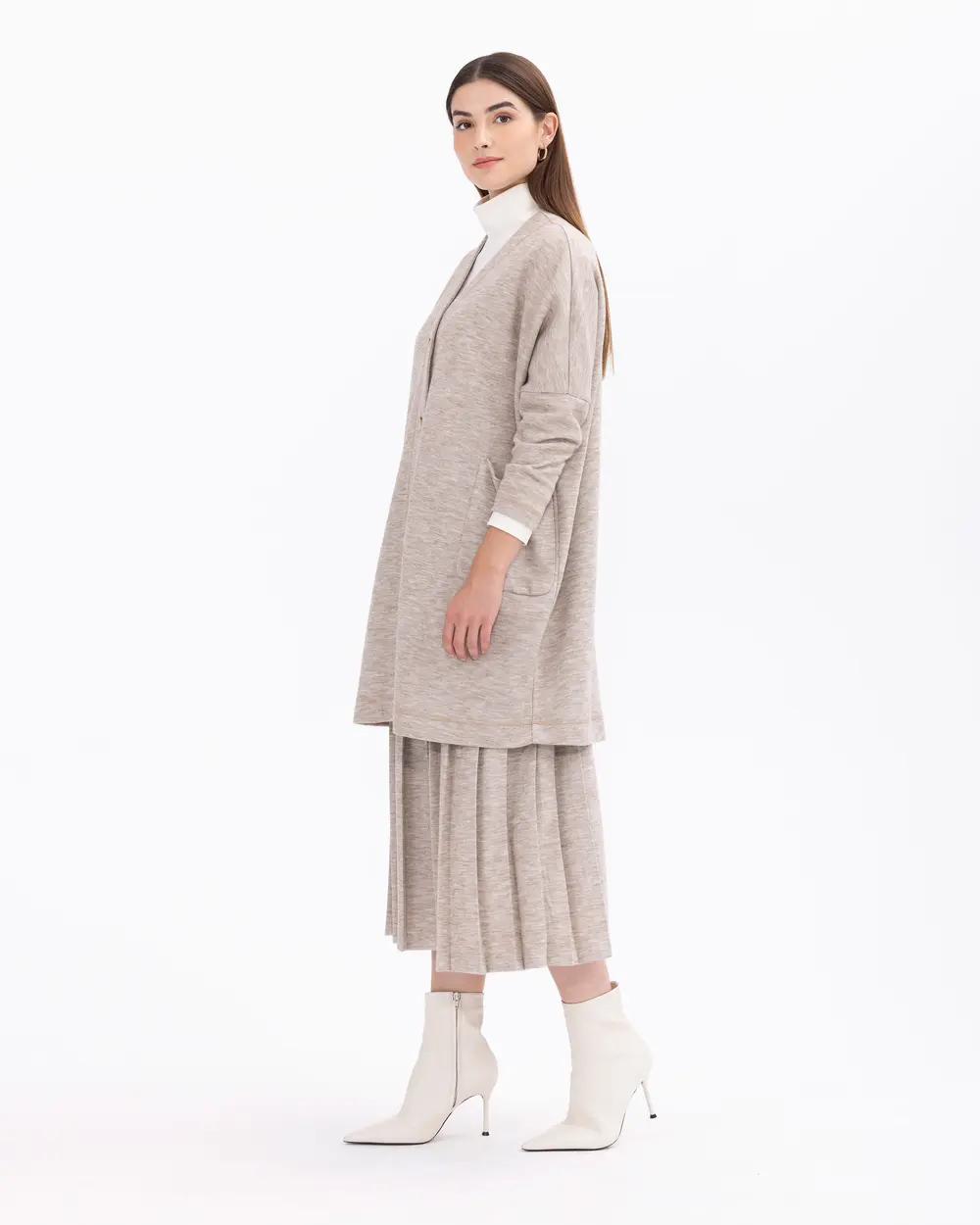 Pleated Midi Length Knit Skirt