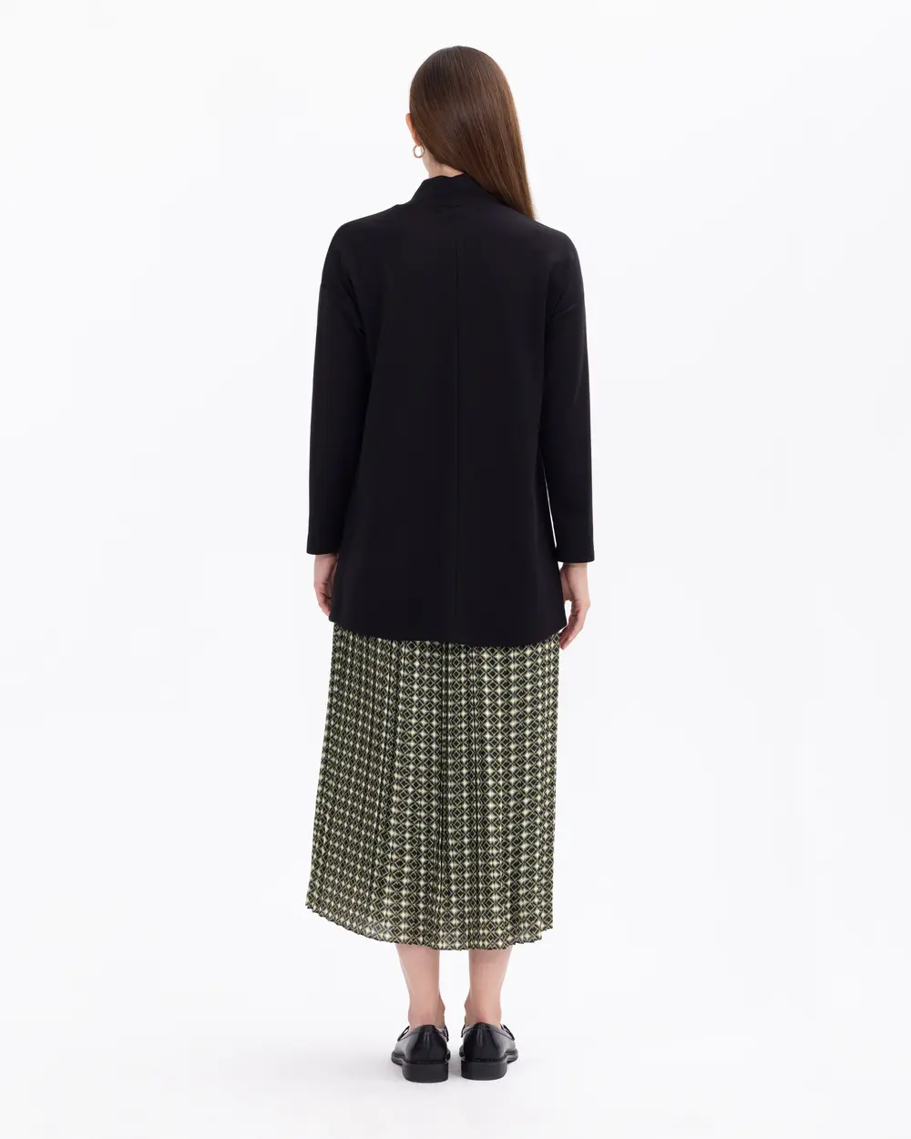 Geometric Patterned Pleated Skirt