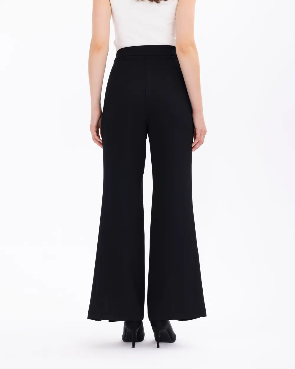 Slit Detailed Pocketed Full-Length Trousers