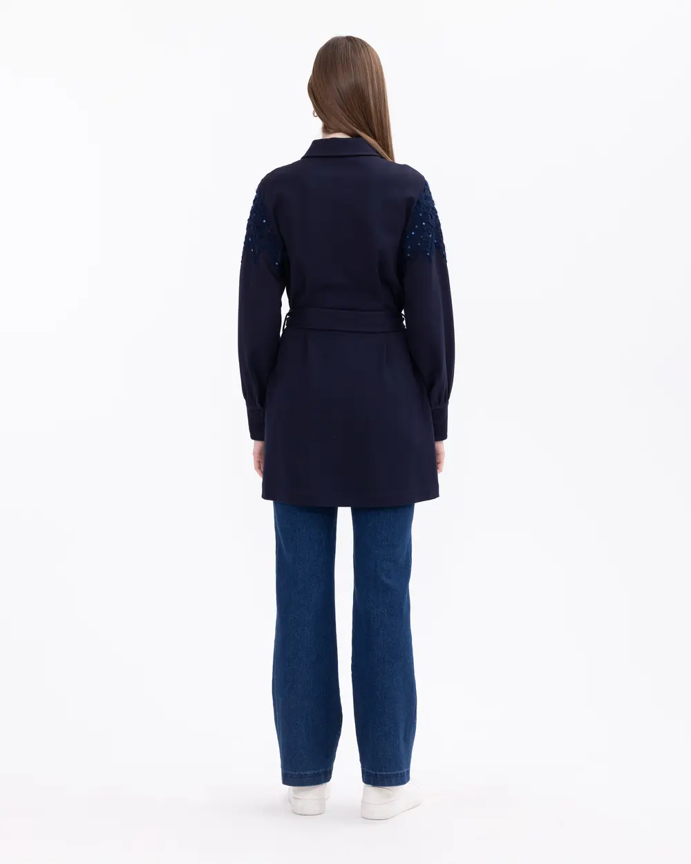 Nakış İşlemeli Kemerli Örme Kumaş Ceket