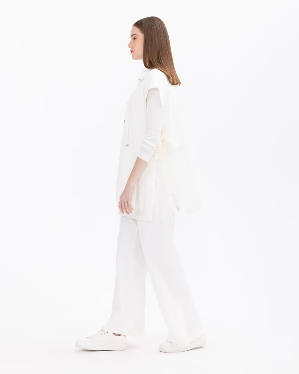 Wide-Legged Pants with Slits and Elastic Waist