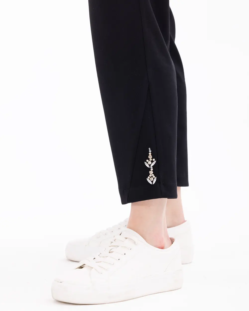 Stone Embroidered Elastic Waist Trousers
