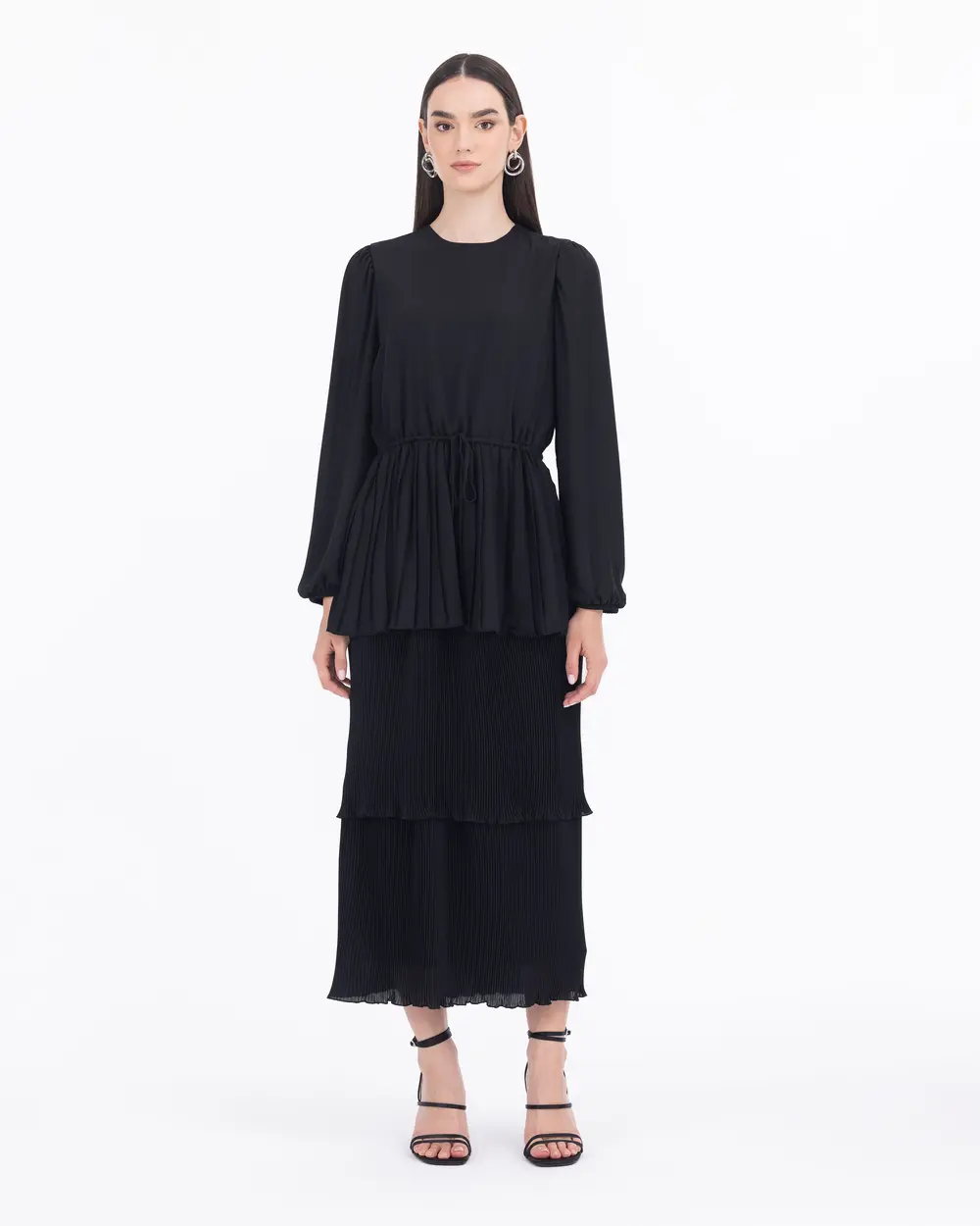 Beli Büzgülü Katlı Uzun Kollu Elbise