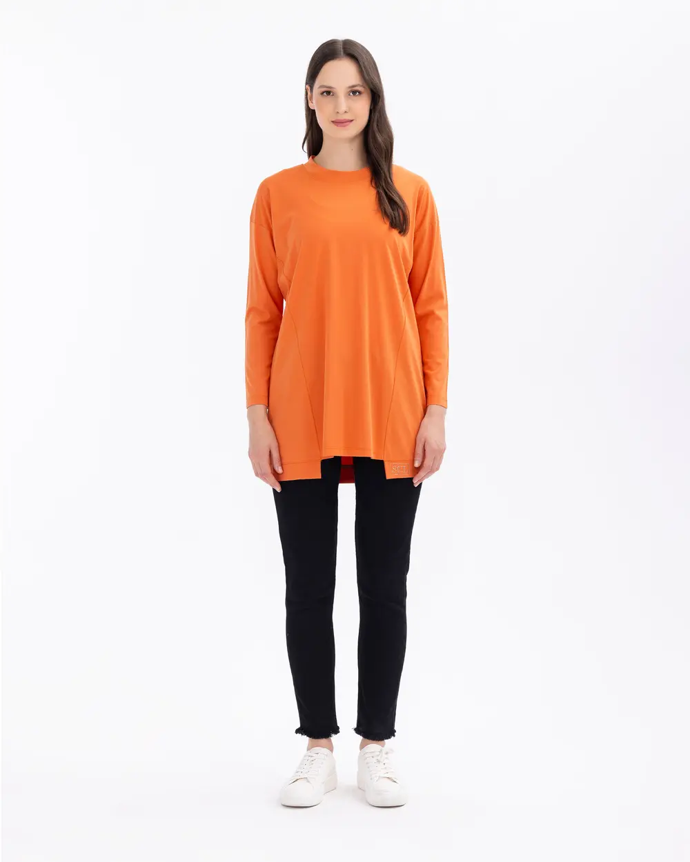 Round Neck Long Sleeve Basic Tunic