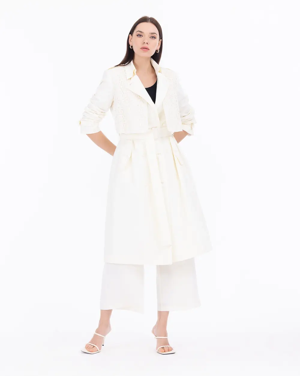Elegant Trench Coat with Lace Detail Belt