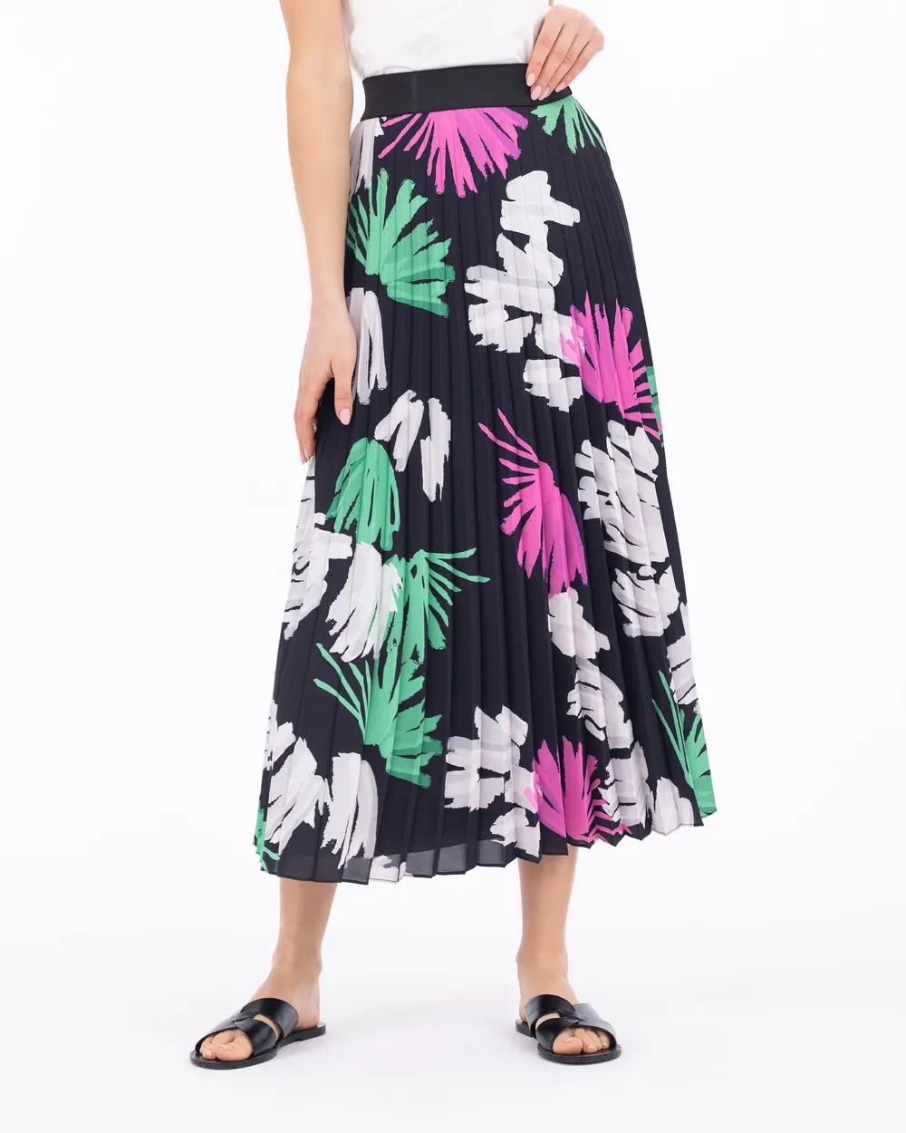 Tropical Patterned Pleated Skirt