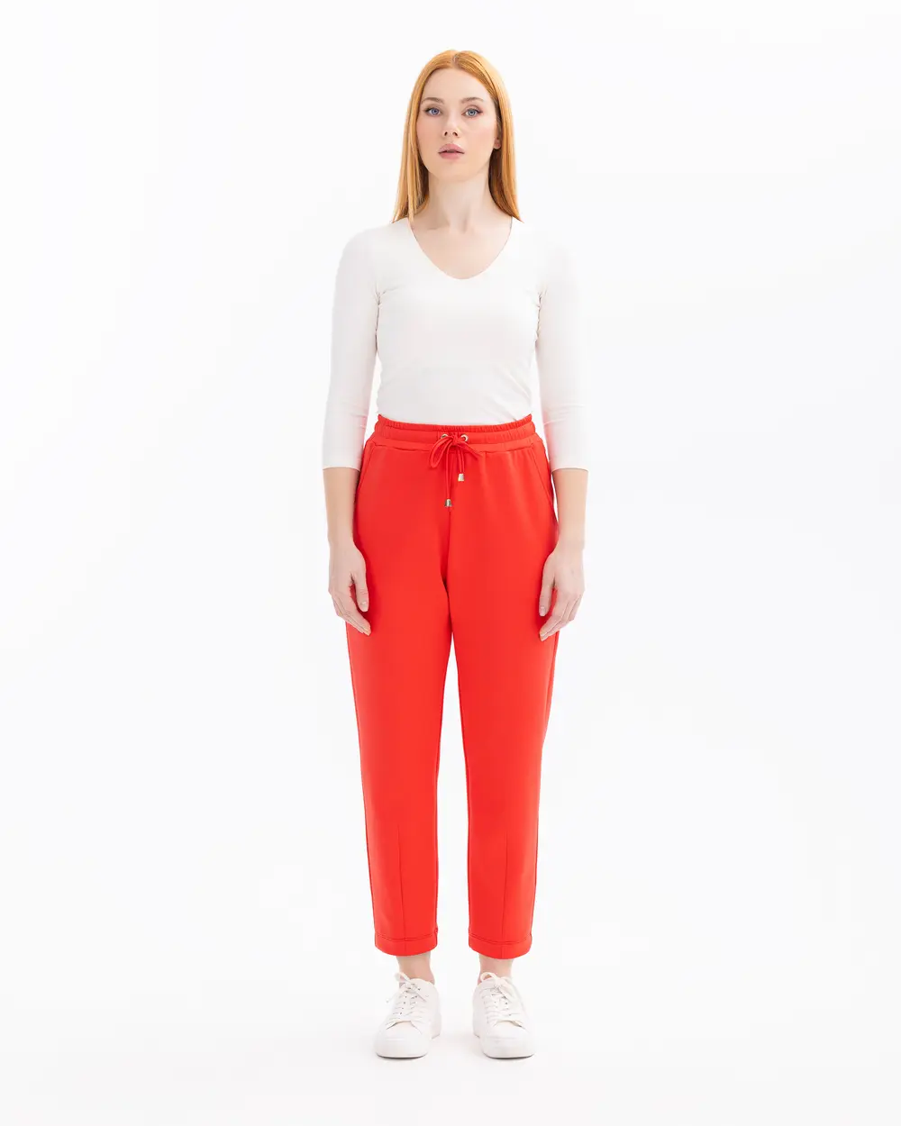 Elastic Waist Ankle Length Carrot Cut Pants