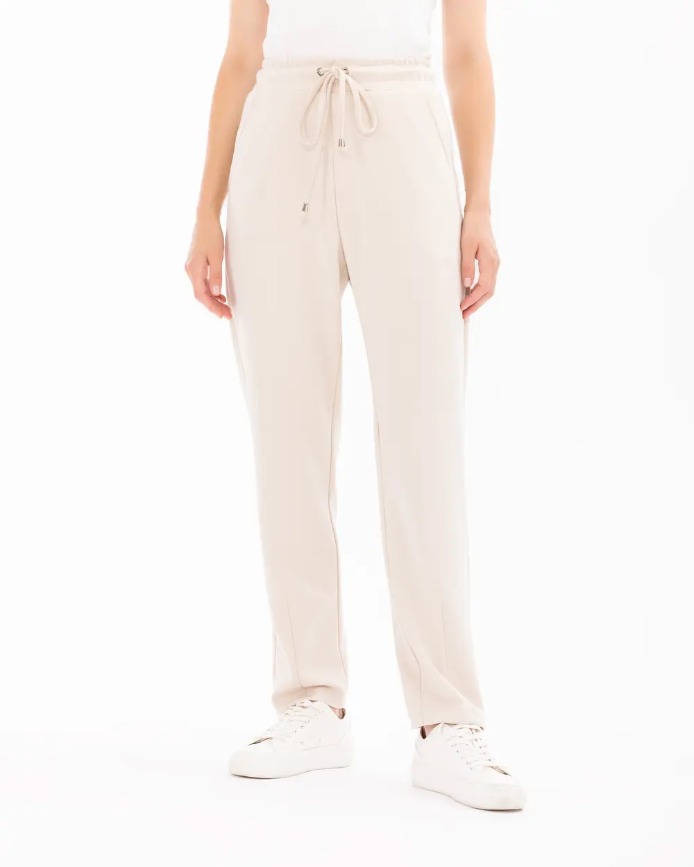 Elastic Waist Ankle Length Carrot Cut Pants