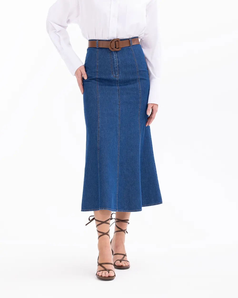 Buttoned Denim Skirt with Stitch Detail