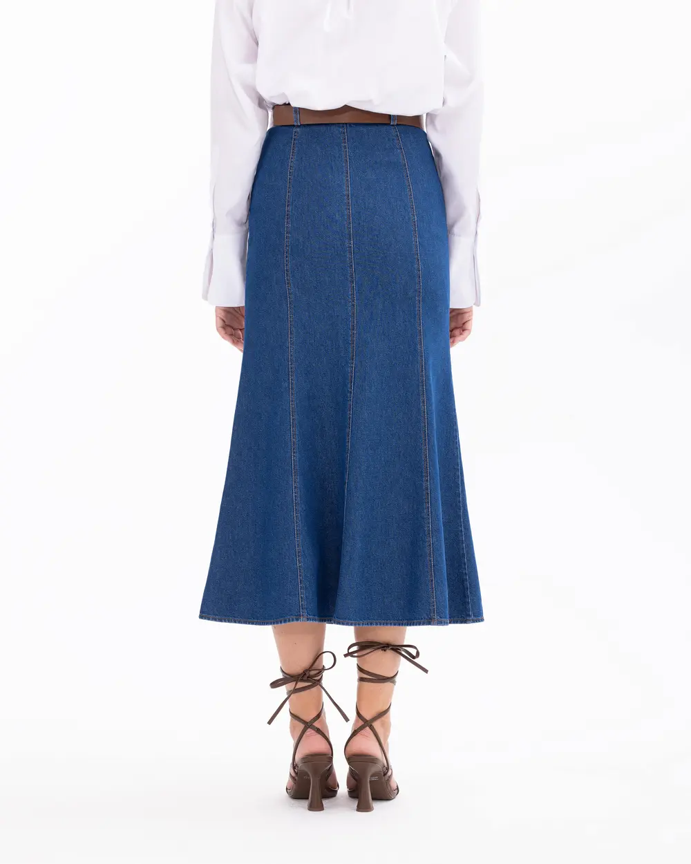 Buttoned Denim Skirt with Stitch Detail