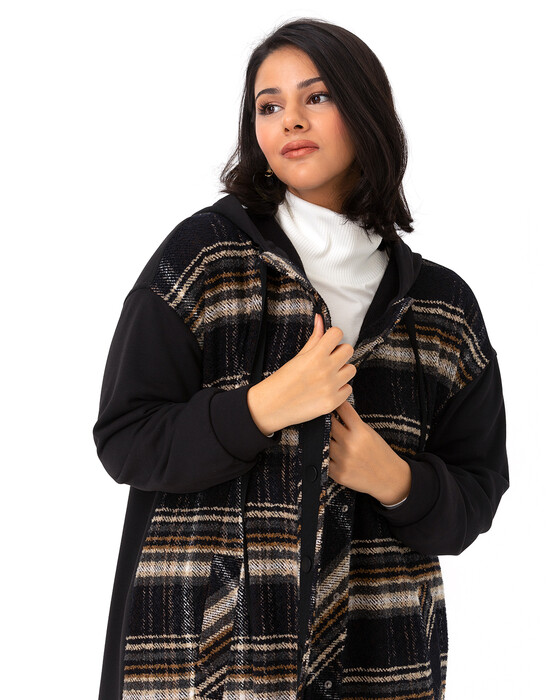 PLUS SIZE PLAID PATTERNED HOODED CAPE