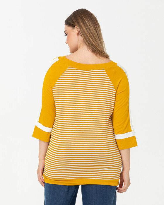Büyük Beden Çizgi Desenli Truvakar Kol Tişört