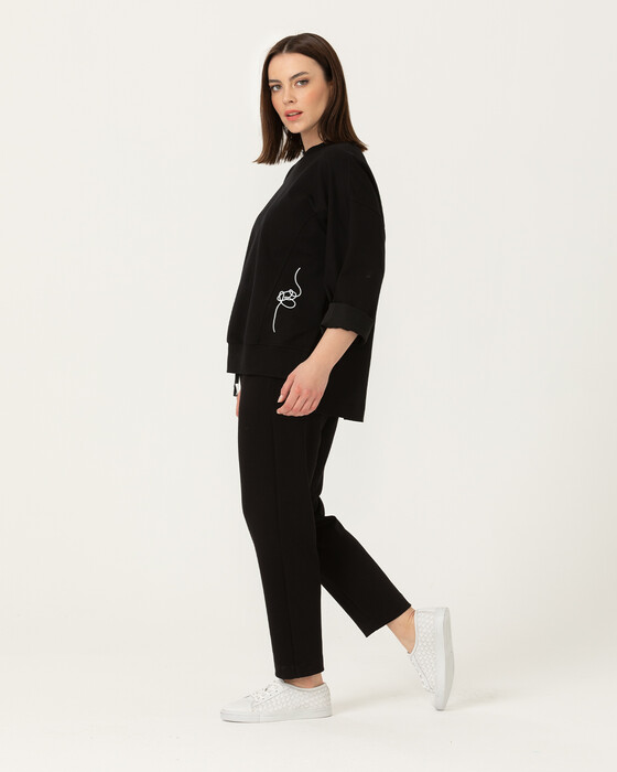 Büyük Beden Işleme Detaylı Sweatshırt