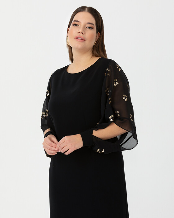 Büyük Beden Kolları Pullu Elbise