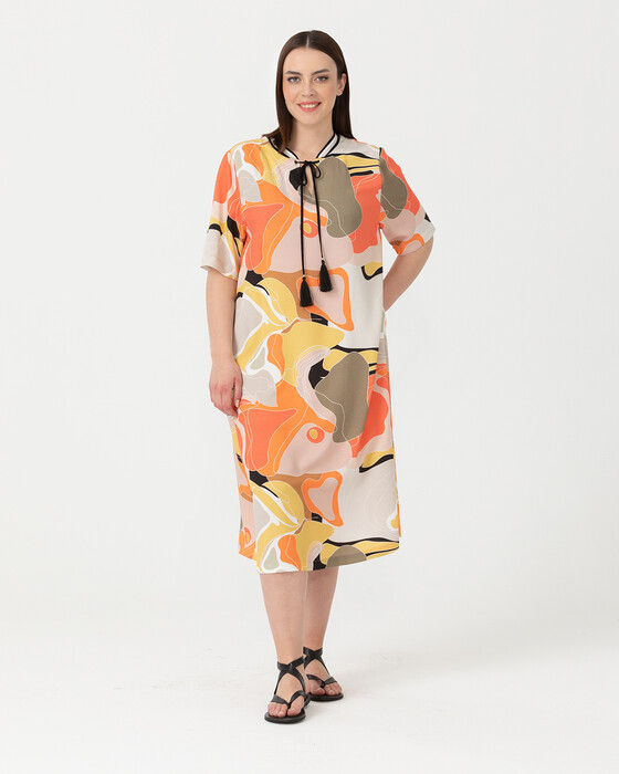 PLUS-SIZE PATTERNED DRESS