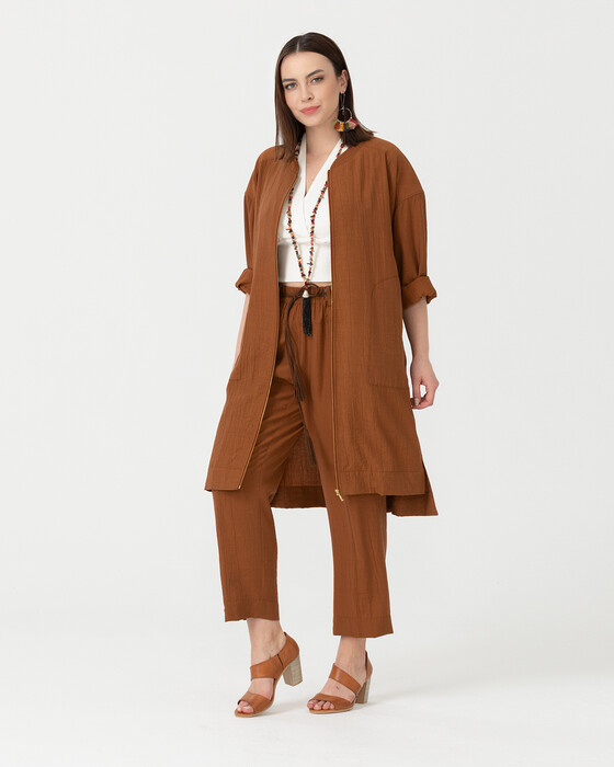 Büyük Beden Fermuarlı Kap