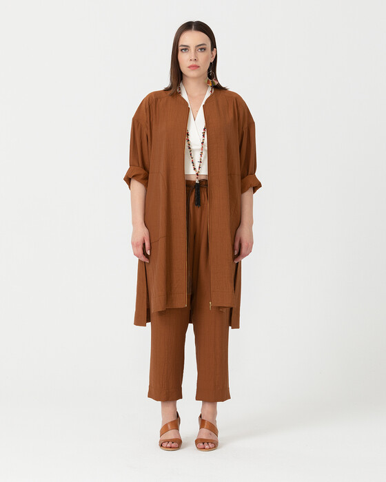 Büyük Beden Fermuarlı Kap