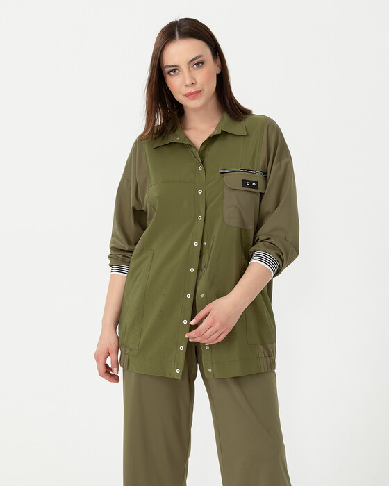 PLUS SIZE FABRIC TRANSITION JACKET