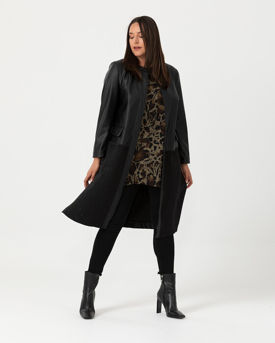 Plus Sıze Faux Leather Cape , Black 