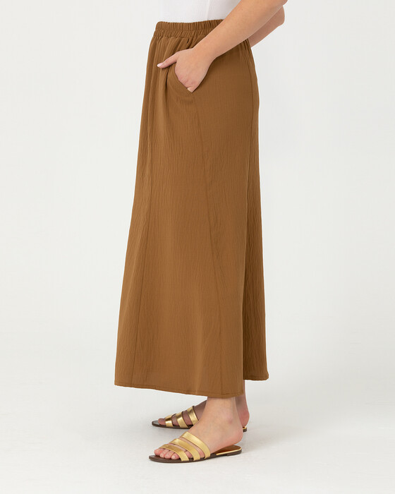 PLUS SIZE FLARED SKIRT