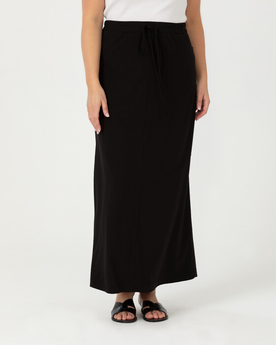 PLUS SIZE ELASTIC WAIST SKIRT