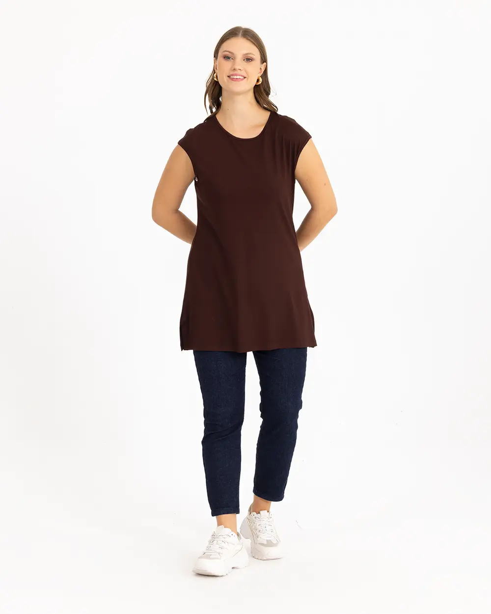  Plus Size Basic T-Shirt