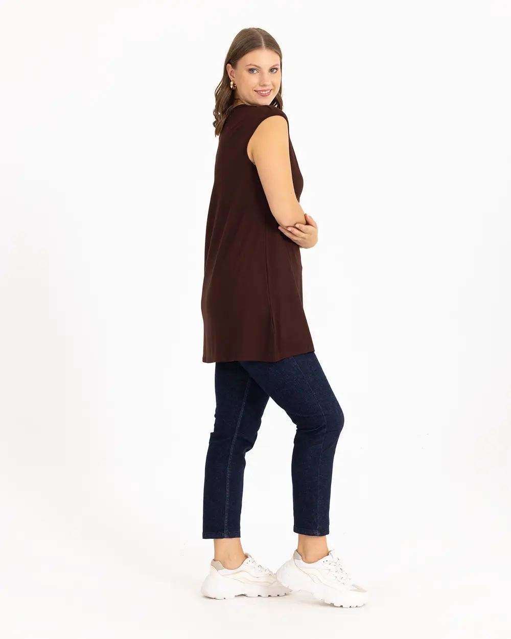  Plus Size Basic T-Shirt