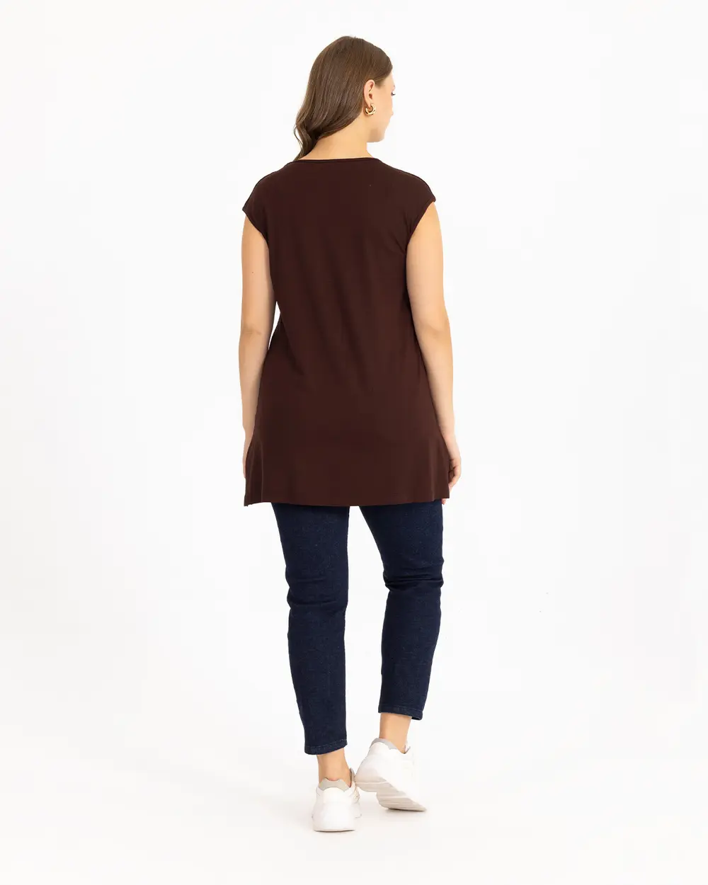  Plus Size Basic T-Shirt